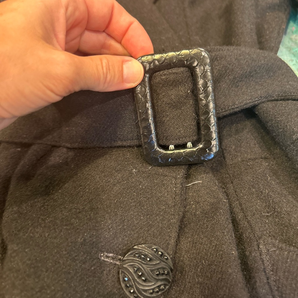 Black Vintage Coat - Picture 6 of 14